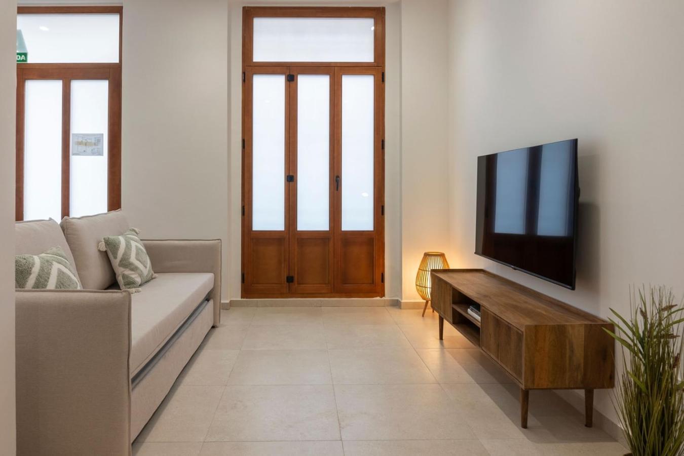 Apartment Vlc Host - Alfaro A *